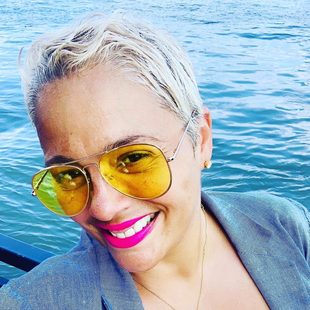 Meet your Posher, Joyce